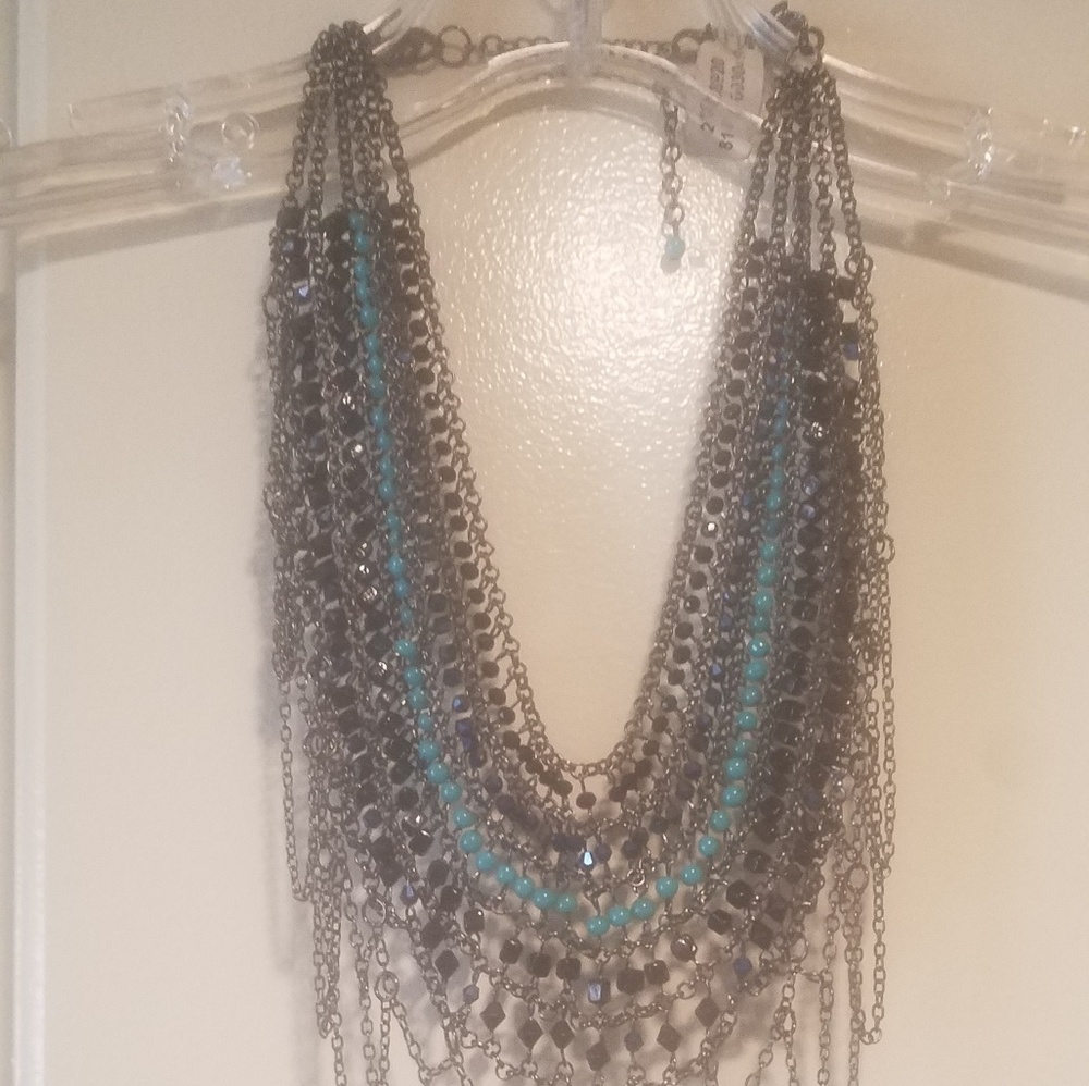 BRAND NEW FREE PEOPLE NECKLACE